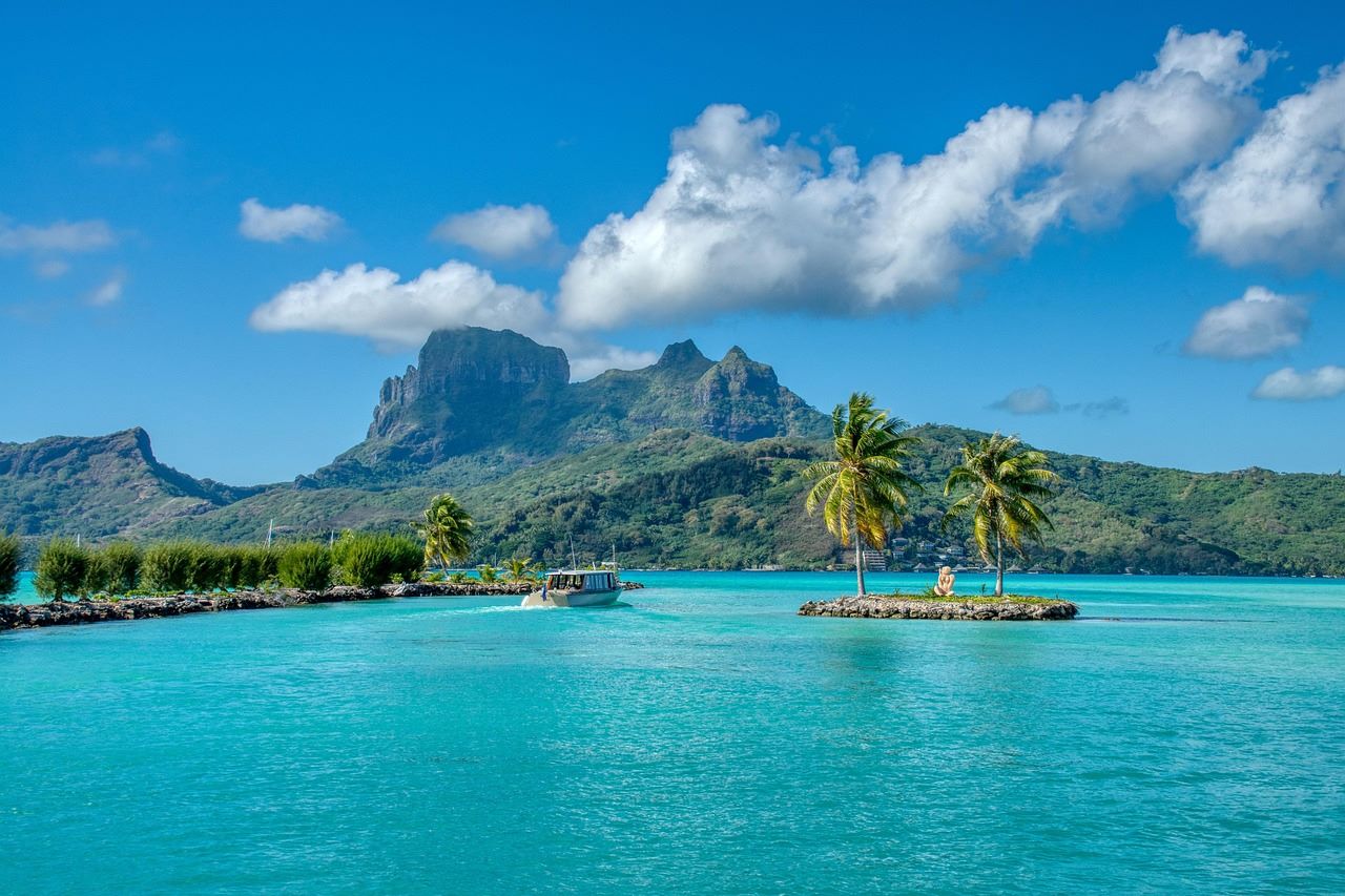 Gladden Private Island Resort