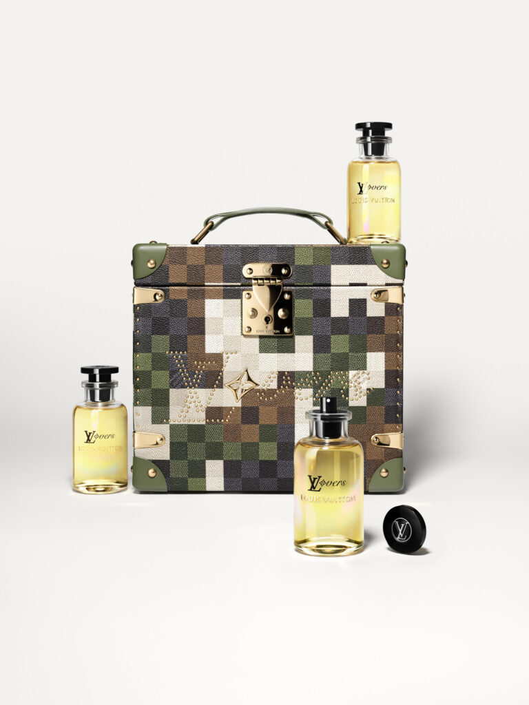 Luxury’s Cylindrical Fragrance Bottles Let the Scent Speak