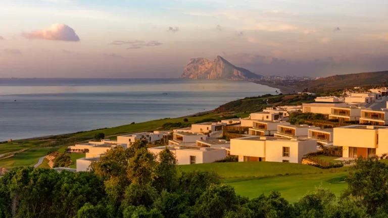 Fairmont La Hacienda and the Artful Dynamics of Andalusian Living