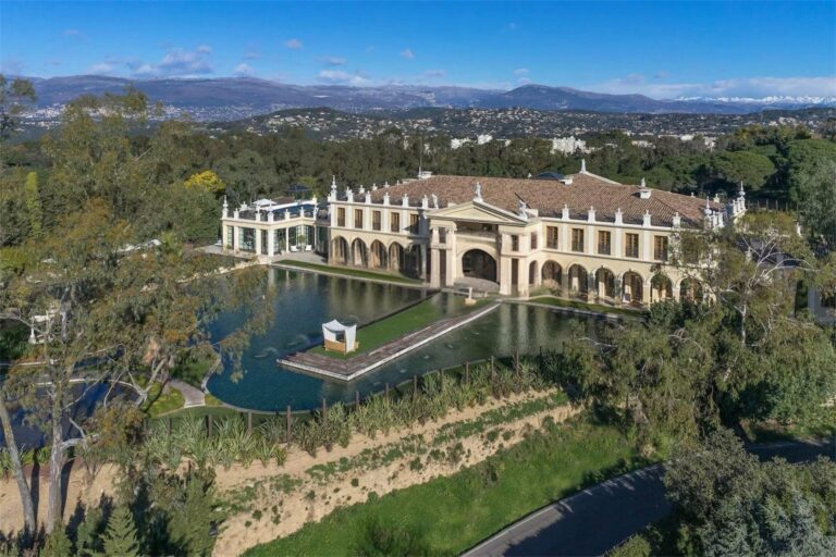 Venetian Palace in Cannes, France with Panoramic Sea Views Listed for USD 140 Million