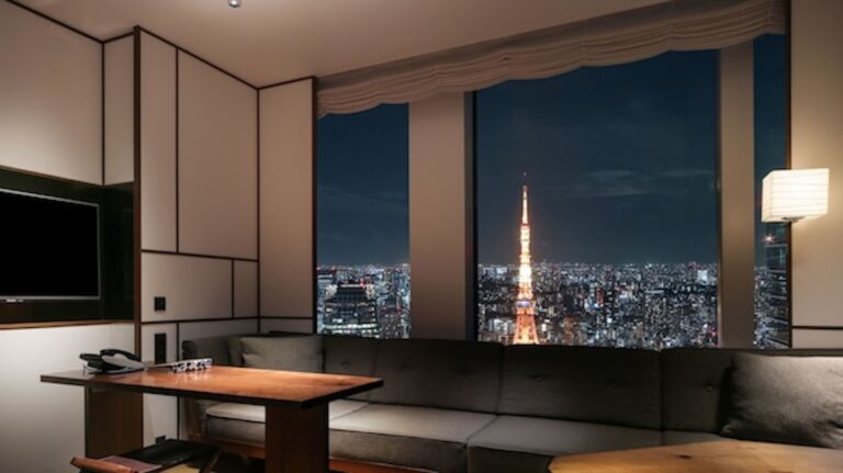 Andaz Tokyo Provides a Light in the Dark