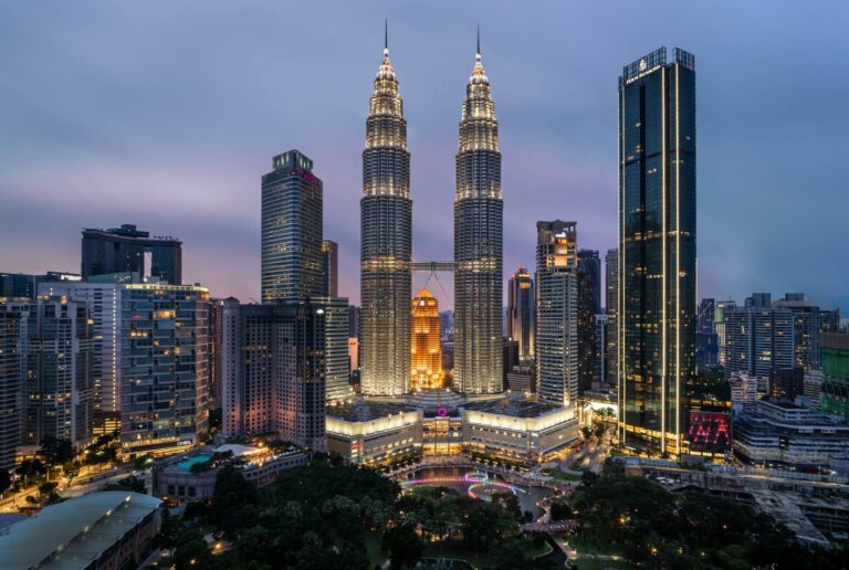 Malaysia’s Economy: Pockets of Growth in a Volatile Landscape